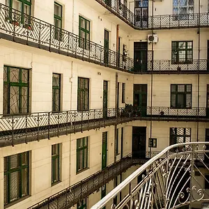 Raday Patio Budapest